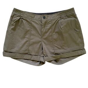 Mountain Hardwear Women's AP Scrambler Short Olive Green Size 12 Outdoor Hiking
